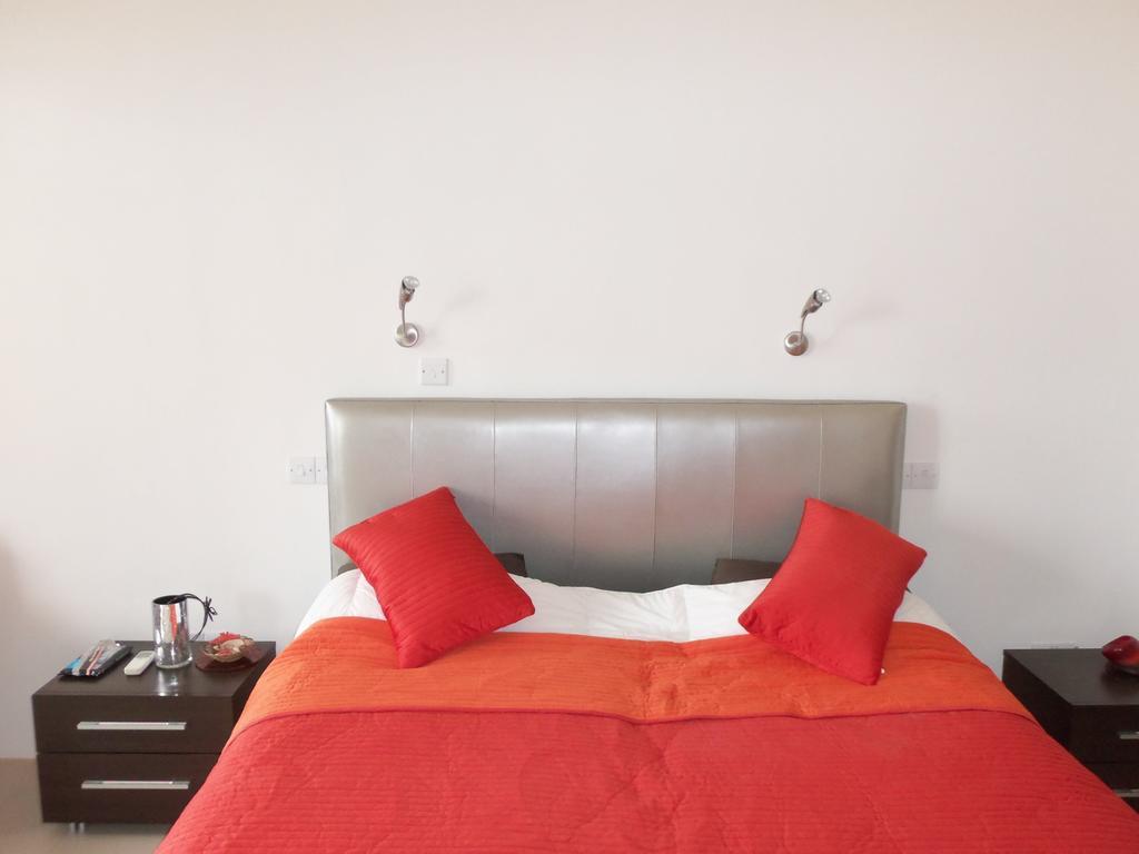Beach Villa Pantheon Pomos Room photo