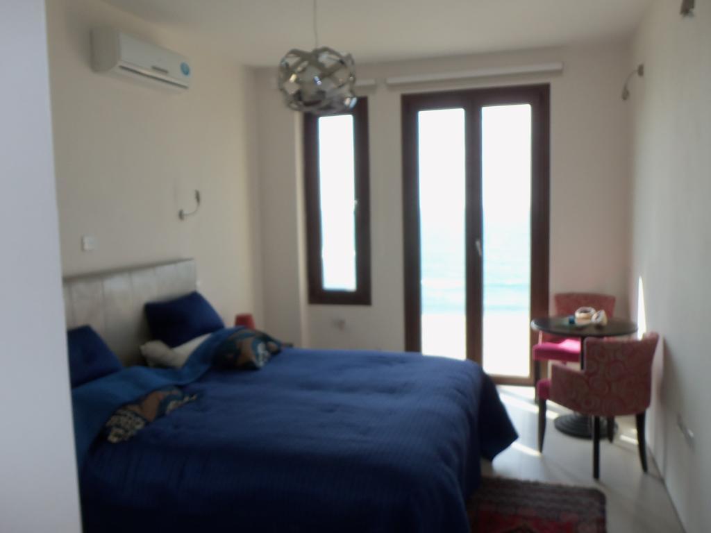 Beach Villa Pantheon Pomos Room photo