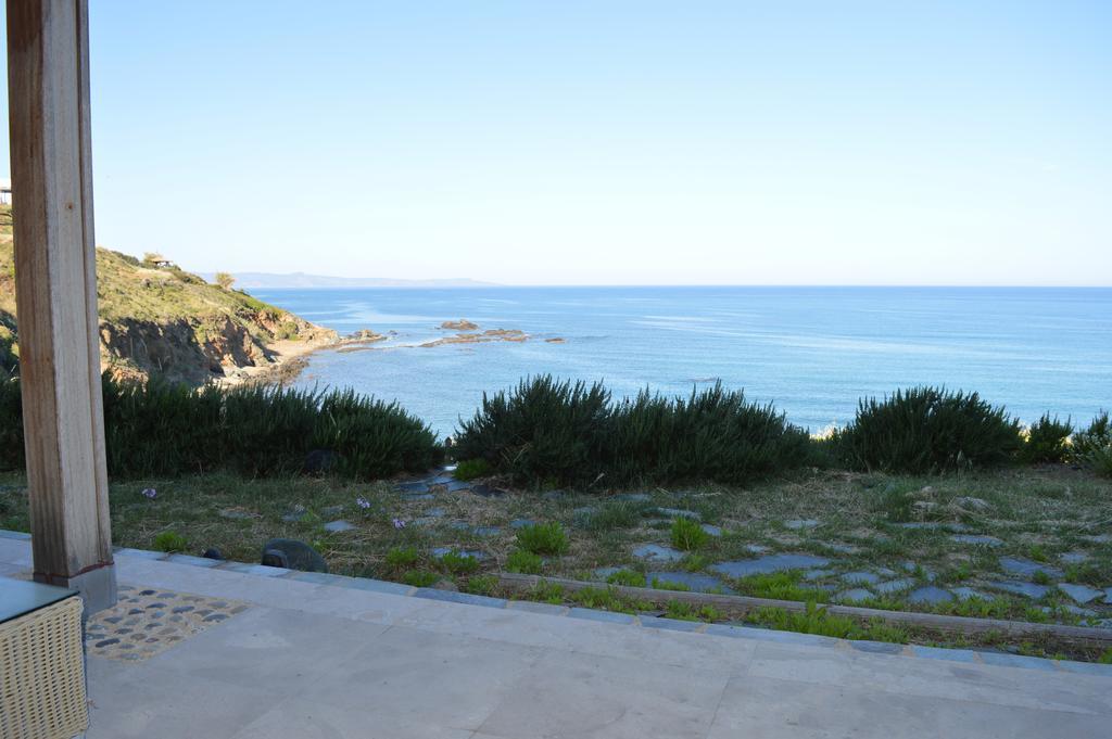 Beach Villa Pantheon Pomos Room photo
