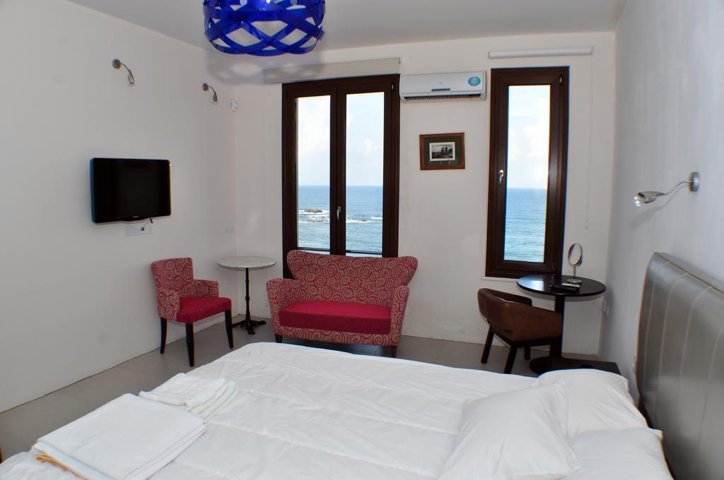 Beach Villa Pantheon Pomos Exterior photo
