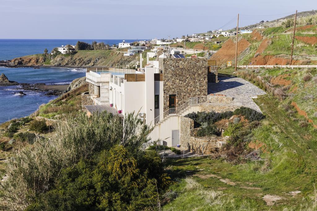 Beach Villa Pantheon Pomos Exterior photo